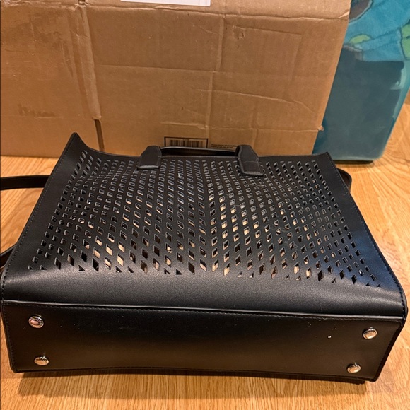 KARL LAGERFELD PARIS NOVEAU MEDIUM BLACK PERFORATED TOTE SHOULDER BAG - Picture 4 of 7